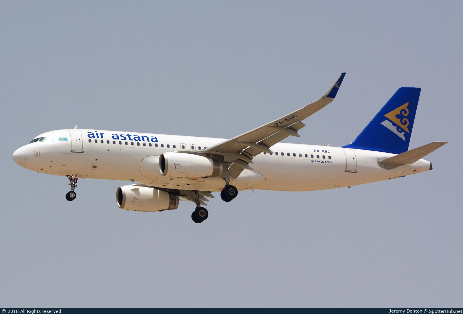 Photo of P4-KBG - Airbus A320-232 operated by Air Astana
