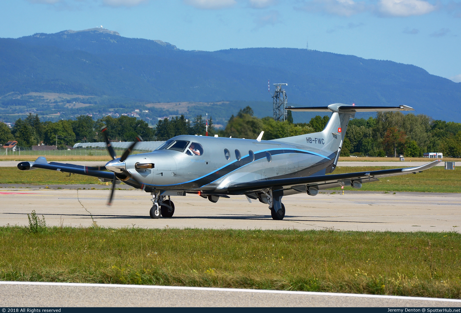 Photo of HB-FWC - Pilatus PC-12 NG operated by TAG Aviation