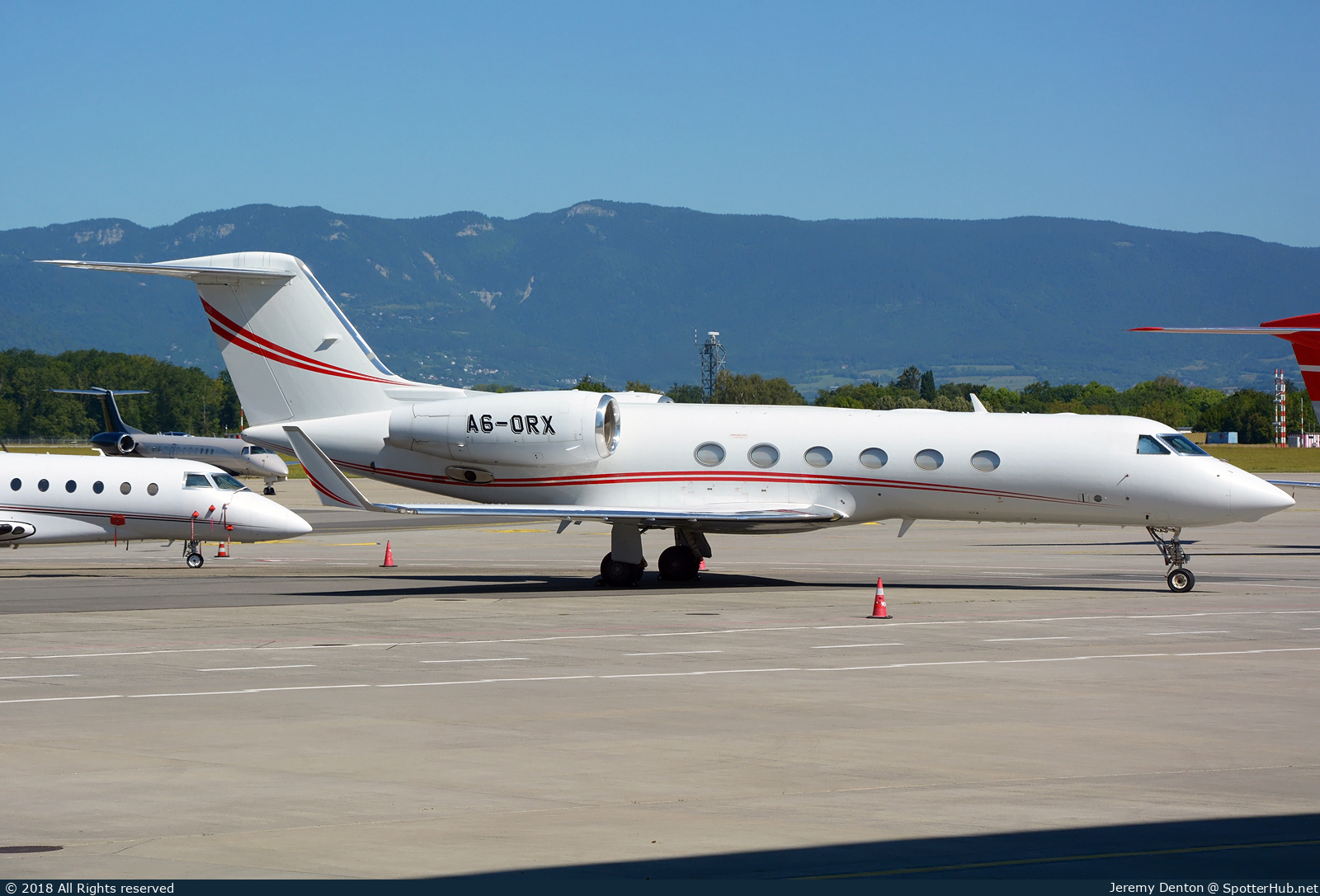 Photo of A6-ORX - Gulfstream GIV-X (G450) operated by Rotana Jet Aviation