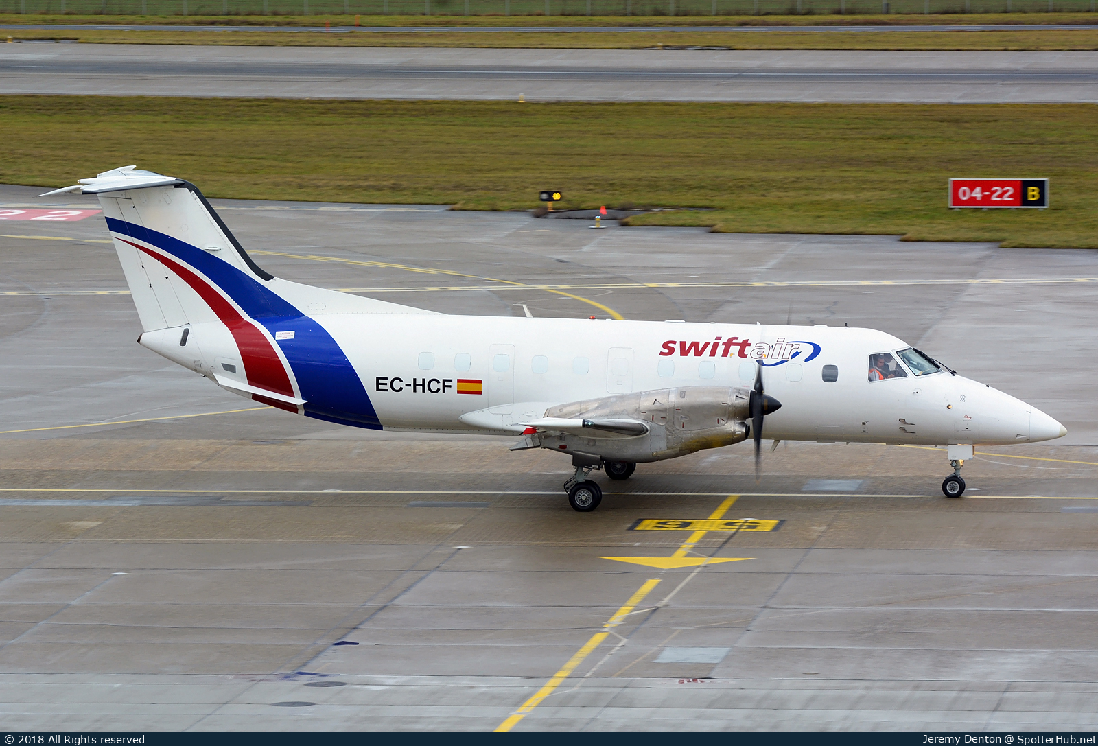 Photo of EC-HCF - Embraer EMB-120FC Brasilia operated by Swiftair