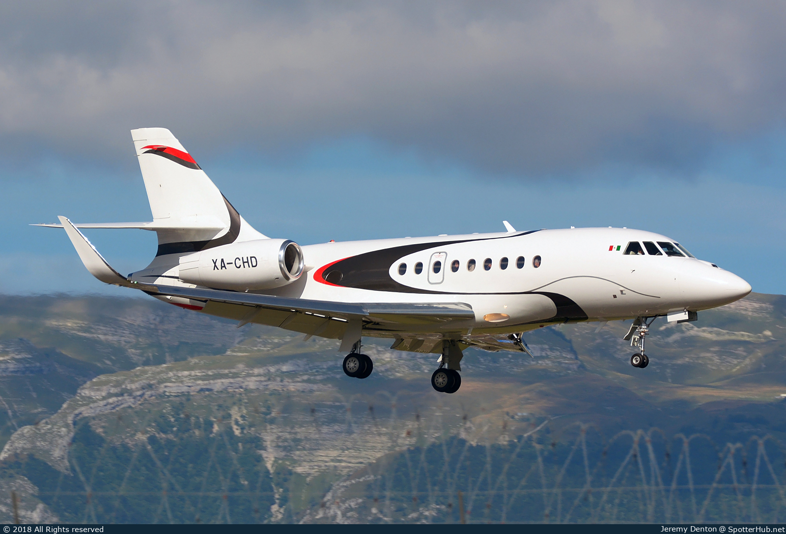 Photo of XA-CHD - Dassault Falcon 2000LX operated by Private