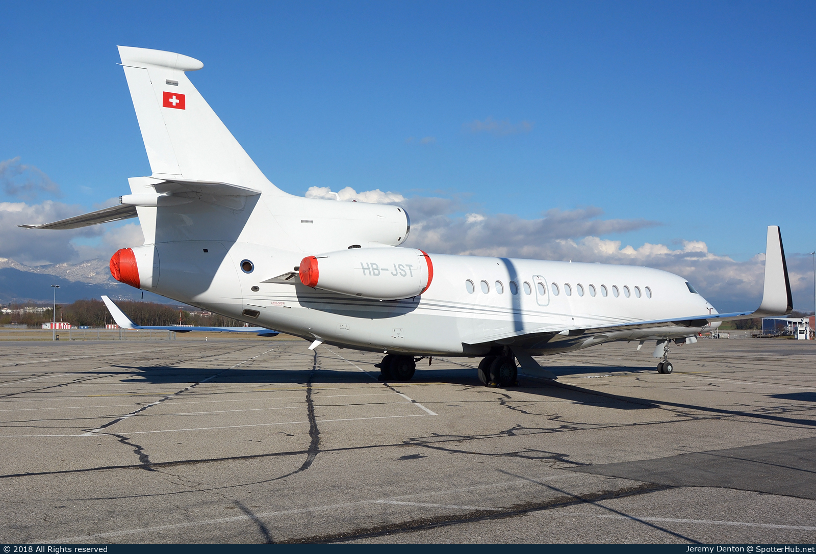 Photo of HB-JST - Dassault Falcon 7X operated by Cat Aviation