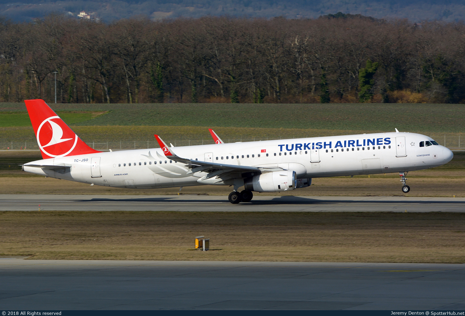 Photo of TC-JSO - Airbus A321-231 operated by Turkish Airlines