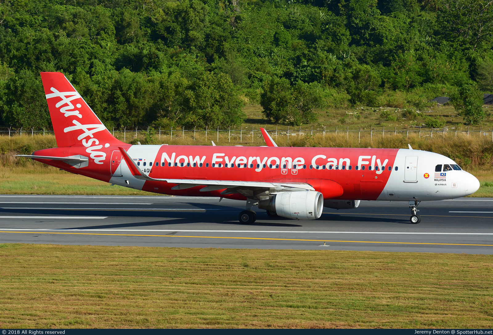 Photo of 9M-AQU - Airbus A320-216 operated by AirAsia
