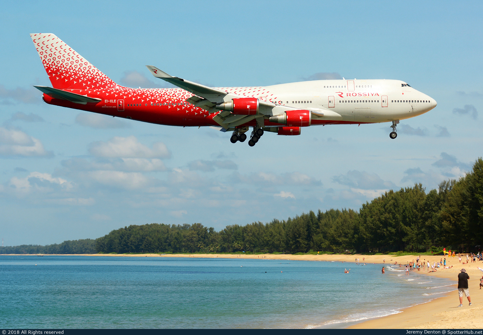 Photo of EI-XLE - Boeing 747-446 operated by Rossiya Airlines
