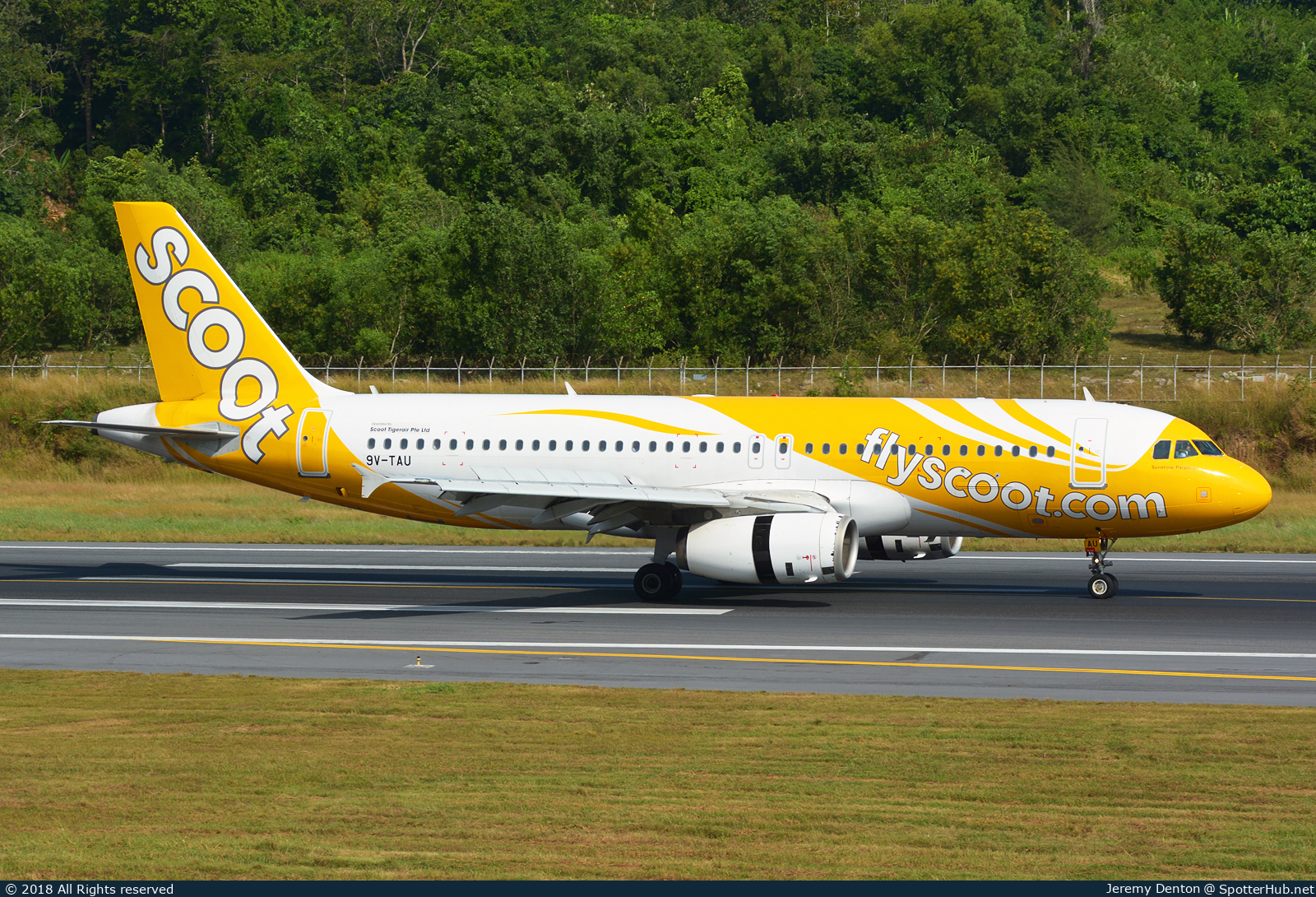 Photo of 9V-TAU - Airbus A320-232 operated by Scoot