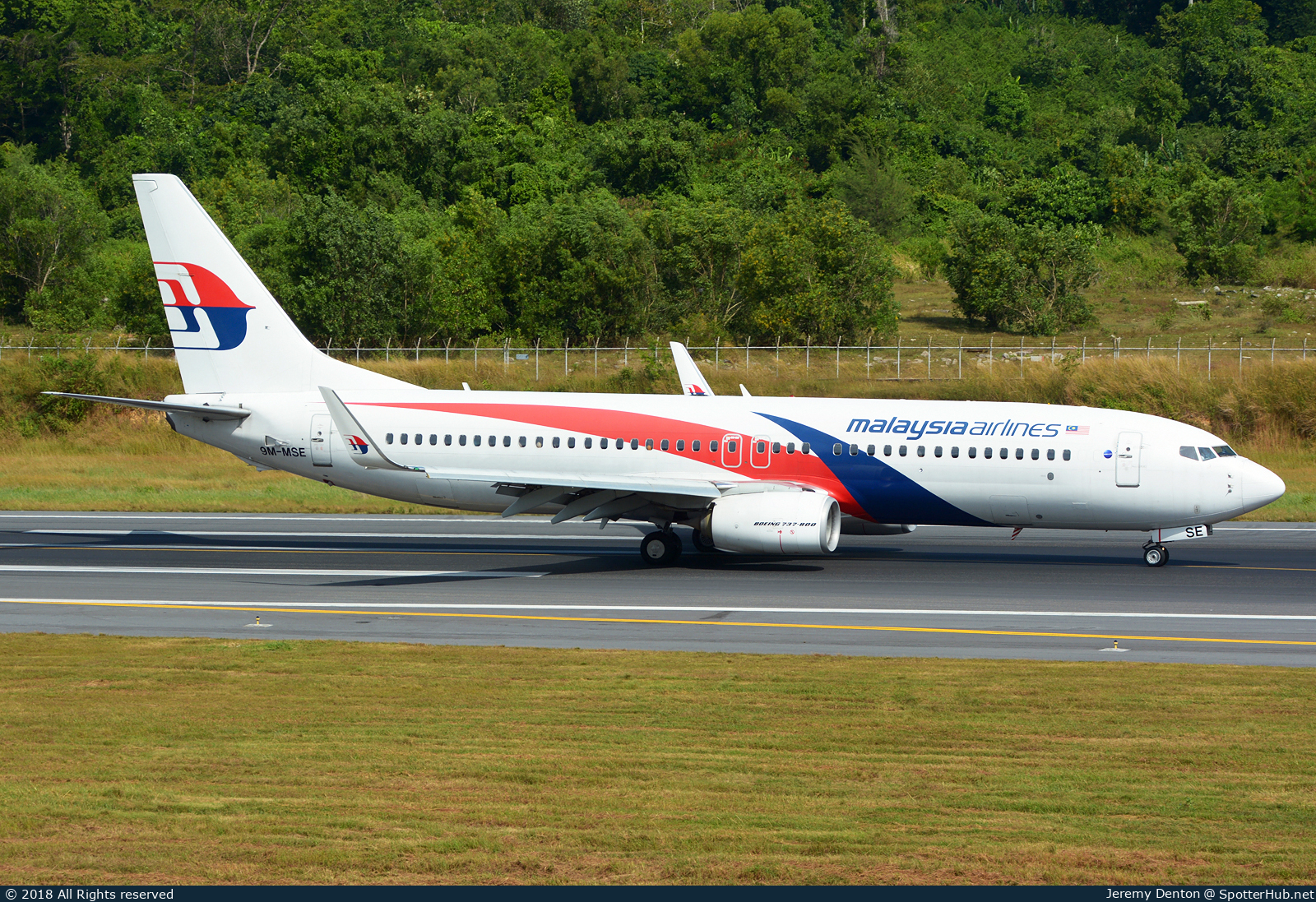 Photo of 9M-MSE - Boeing 737-8H6 operated by Malaysia Airlines