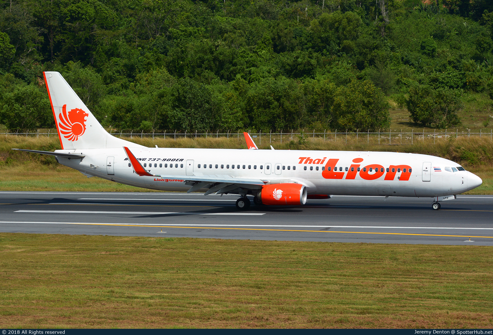 Photo of HS-LTZ - Boeing 737-9GP(ER) operated by Thai Lion Air