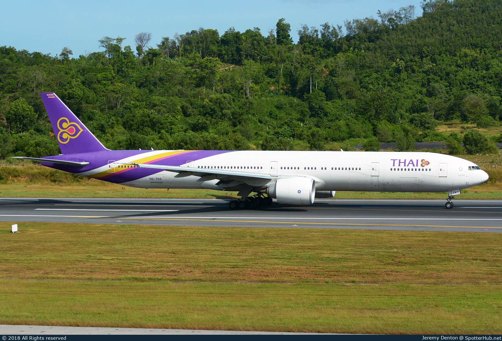 Photo of HS-TKO - Boeing 777-3AL(ER) operated by Thai Airways International