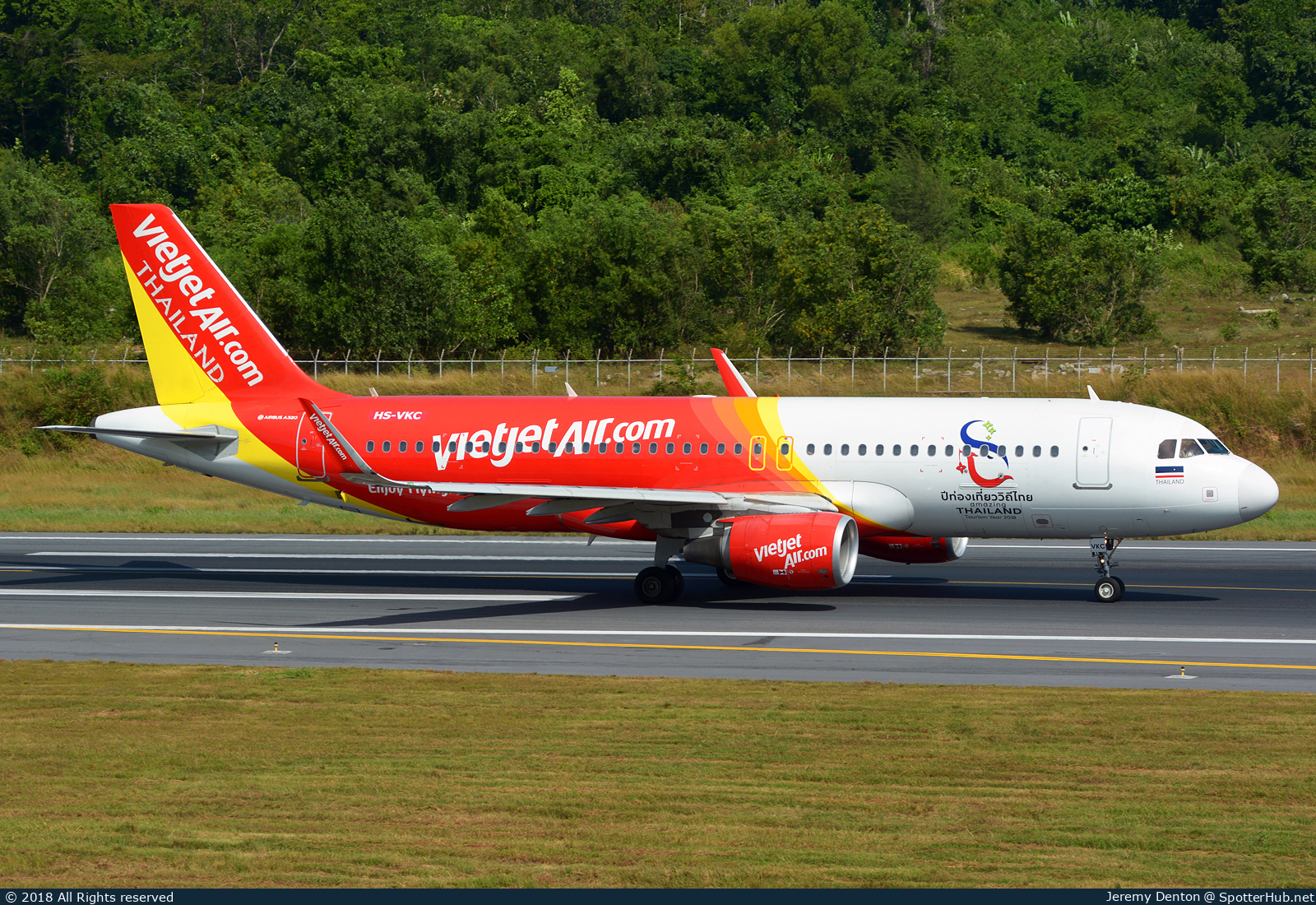 Photo of HS-VKC - Airbus A320-214 operated by Thai VietJet Air