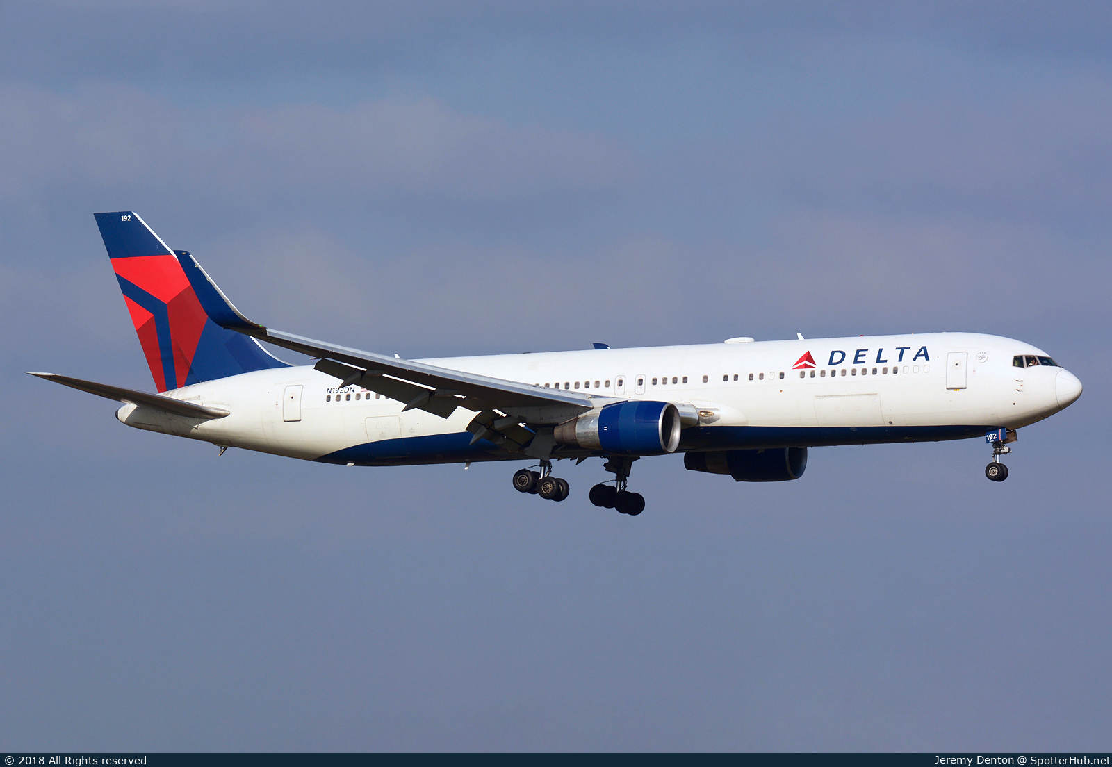 Photo of N192DN - Boeing 767-332(ER) operated by Delta Air Lines