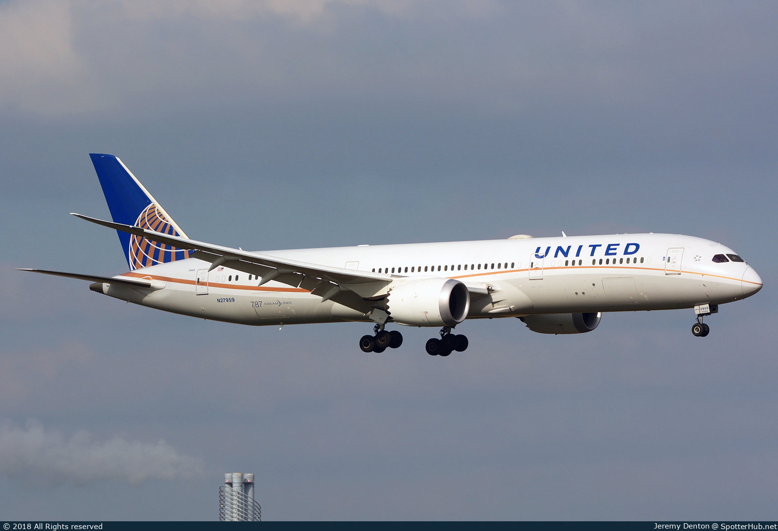 Photo of N27959 - Boeing 787-9 Dreamliner operated by United Airlines