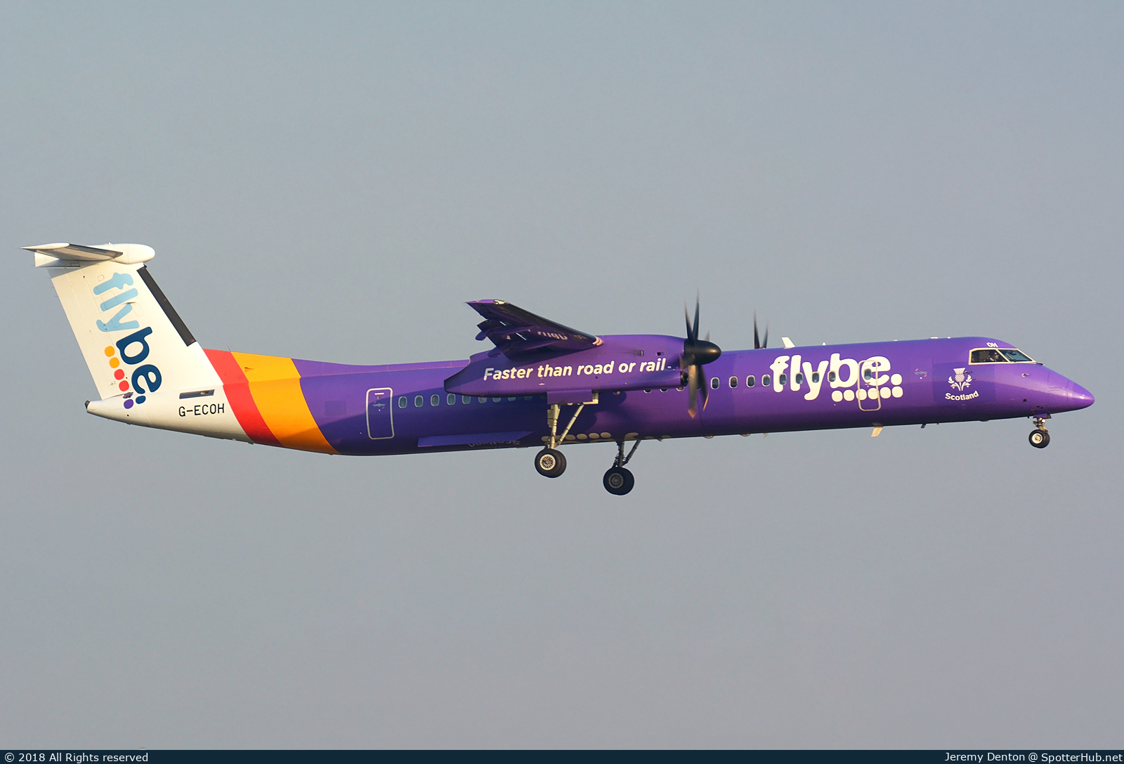 Photo of G-ECOH - Bombardier DHC-8-402 Dash 8 Q400 operated by flybe
