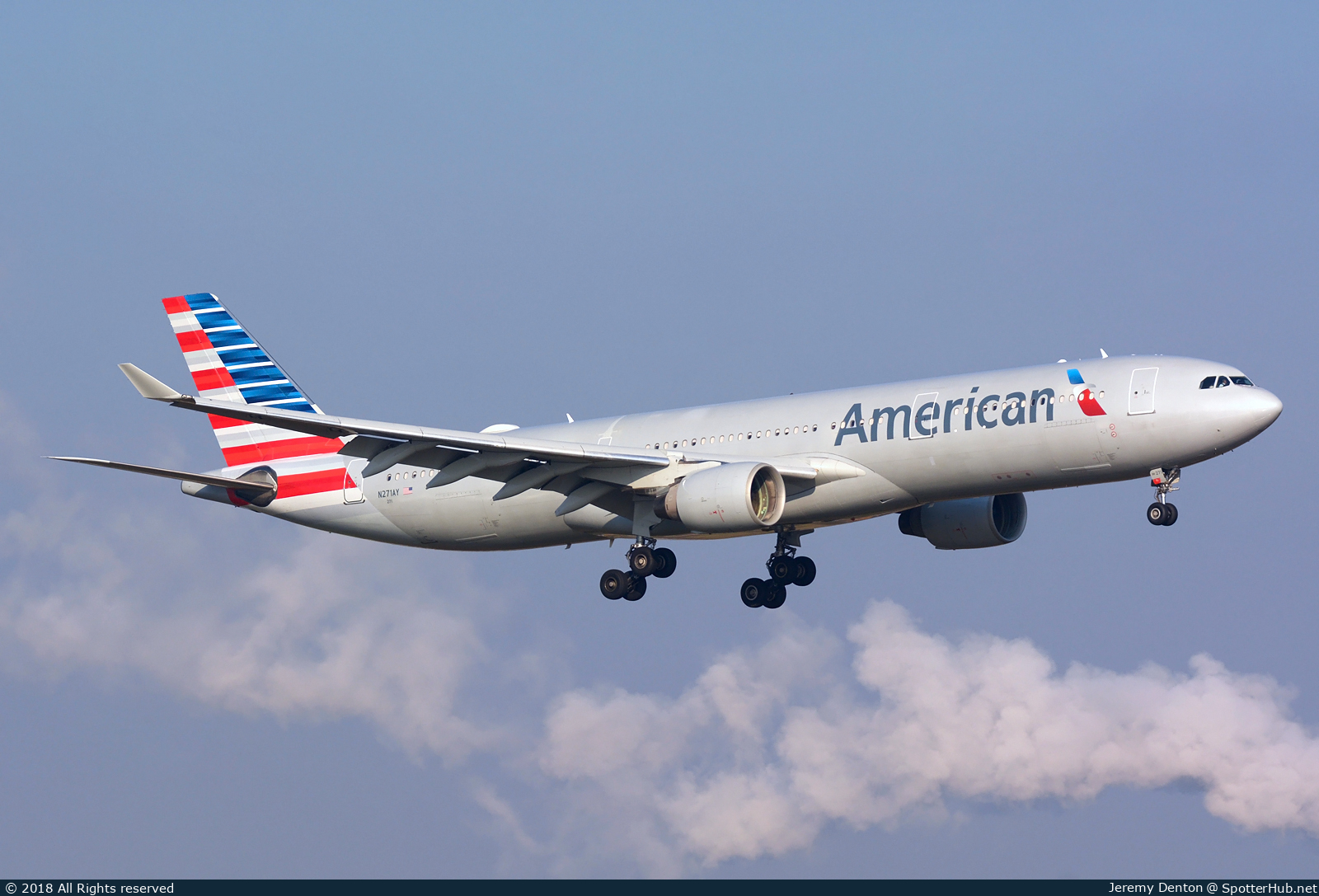 Photo of N271AY - Airbus A330-323 operated by American Airlines