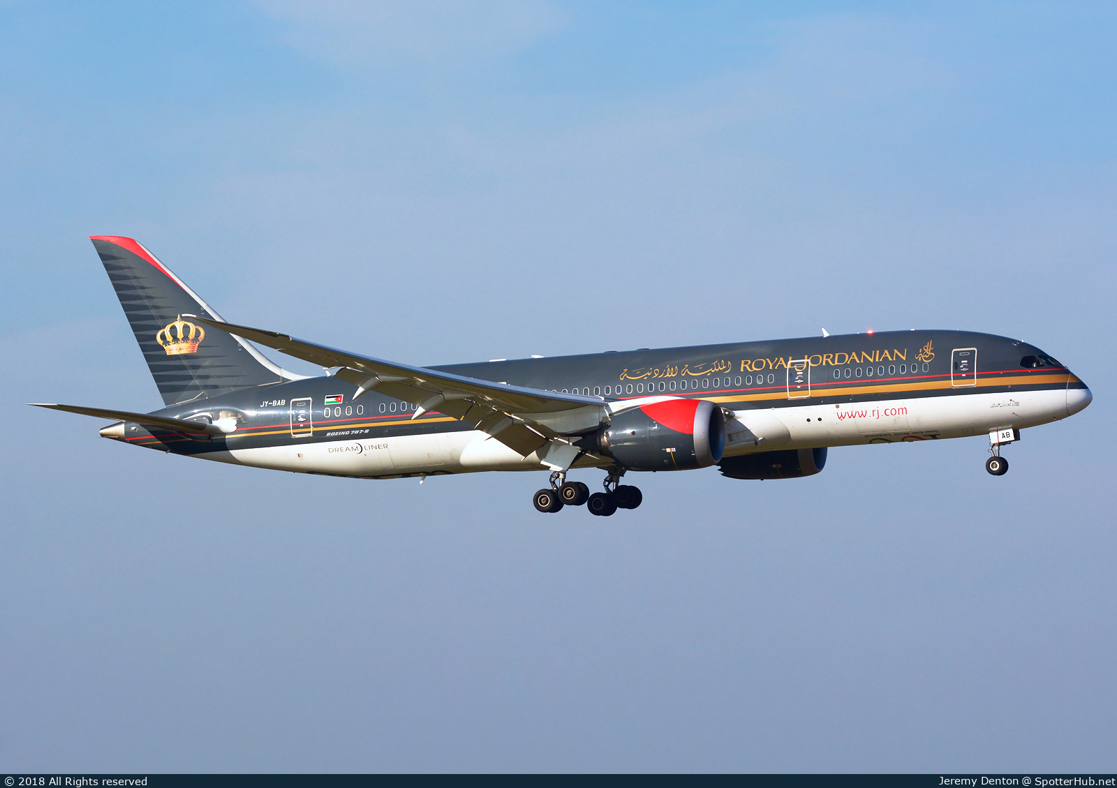 Photo of JY-BAB - Boeing 787-8 Dreamliner operated by Royal Jordanian Airlines