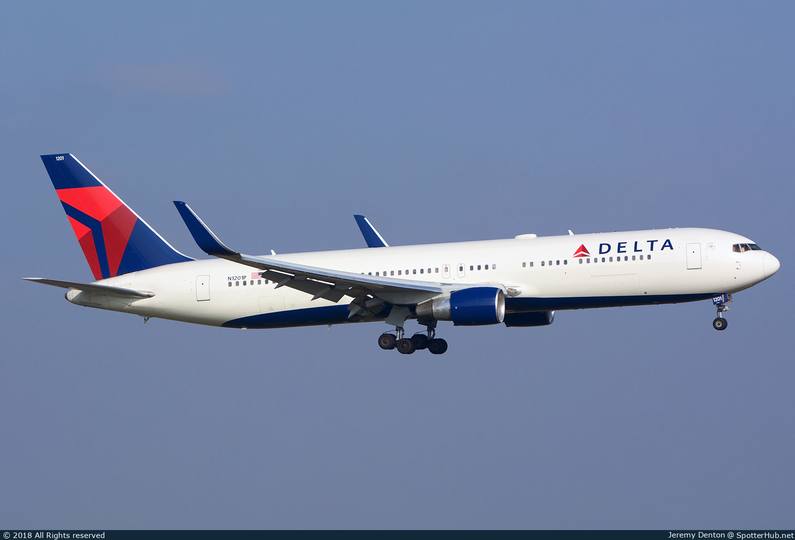 Photo of N1201P - Boeing 767-332(ER) operated by Delta Air Lines