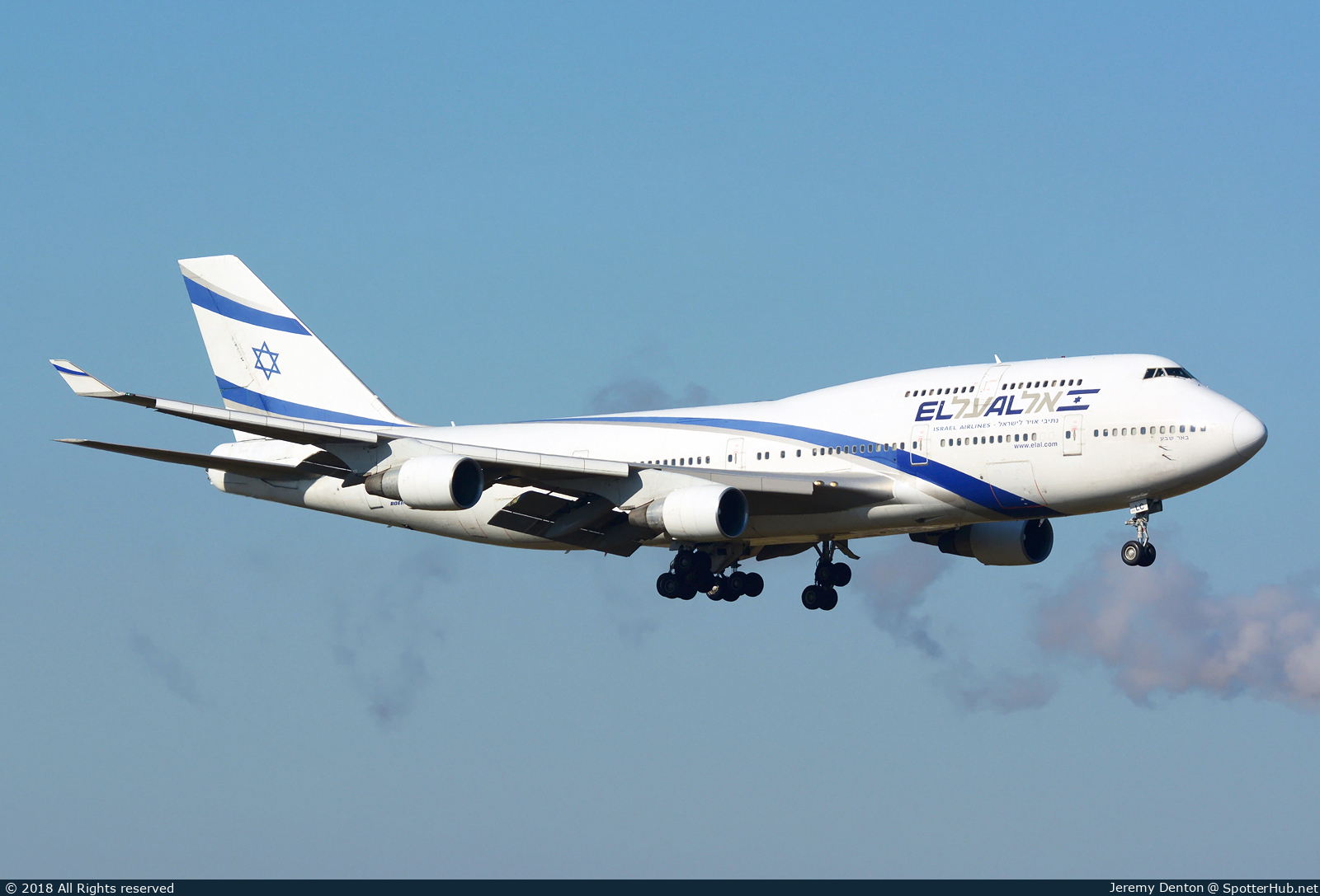 Photo of 4X-ELC - Boeing 747-458 operated by El Al Israel Airlines