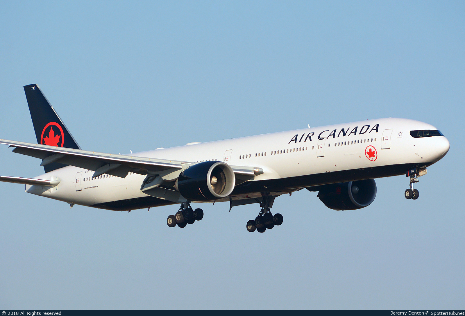 Photo of C-FITW - Boeing 777-333(ER) operated by Air Canada