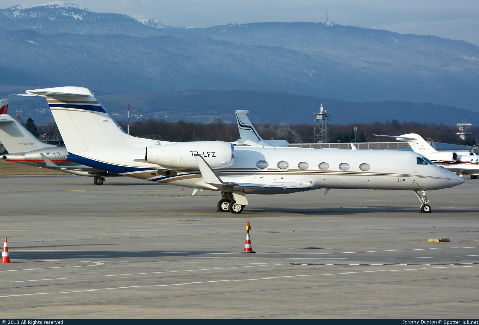 Photo of T7-LFZ - Gulfstream GIV-X (G450) operated by Private