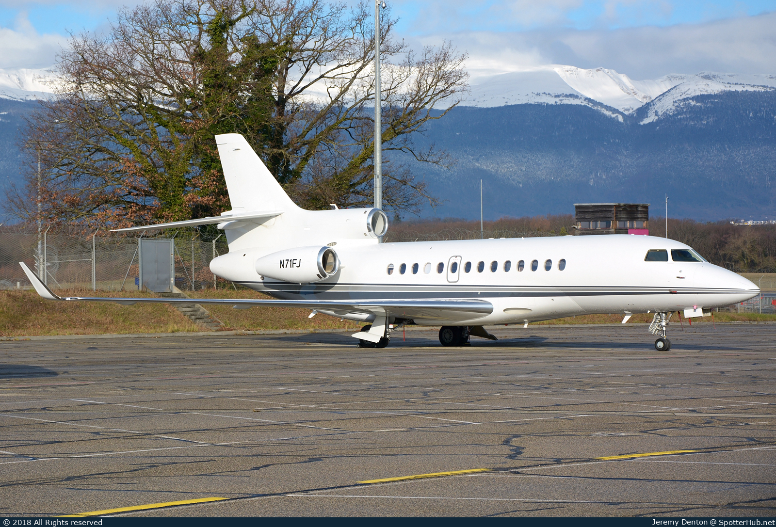 Photo of N71FJ - Dassault Falcon 7X operated by Dassault Aviation