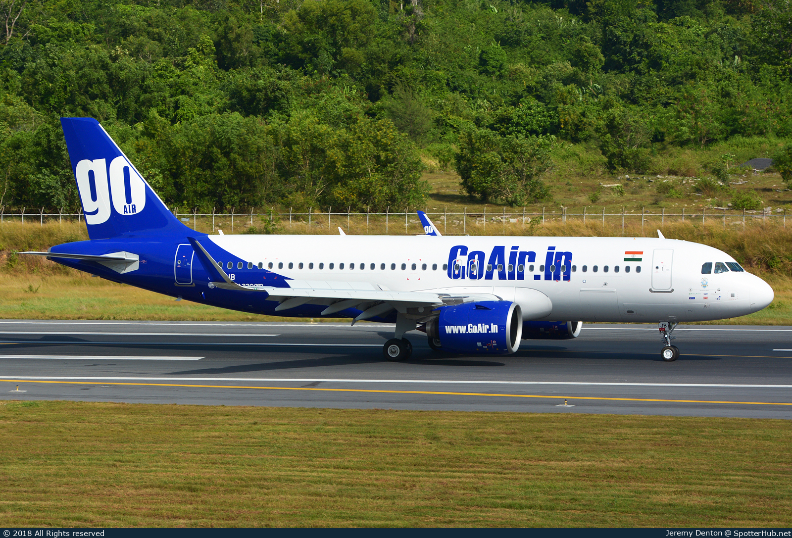 Photo of VT-WJB - Airbus A320-271N operated by Go Air