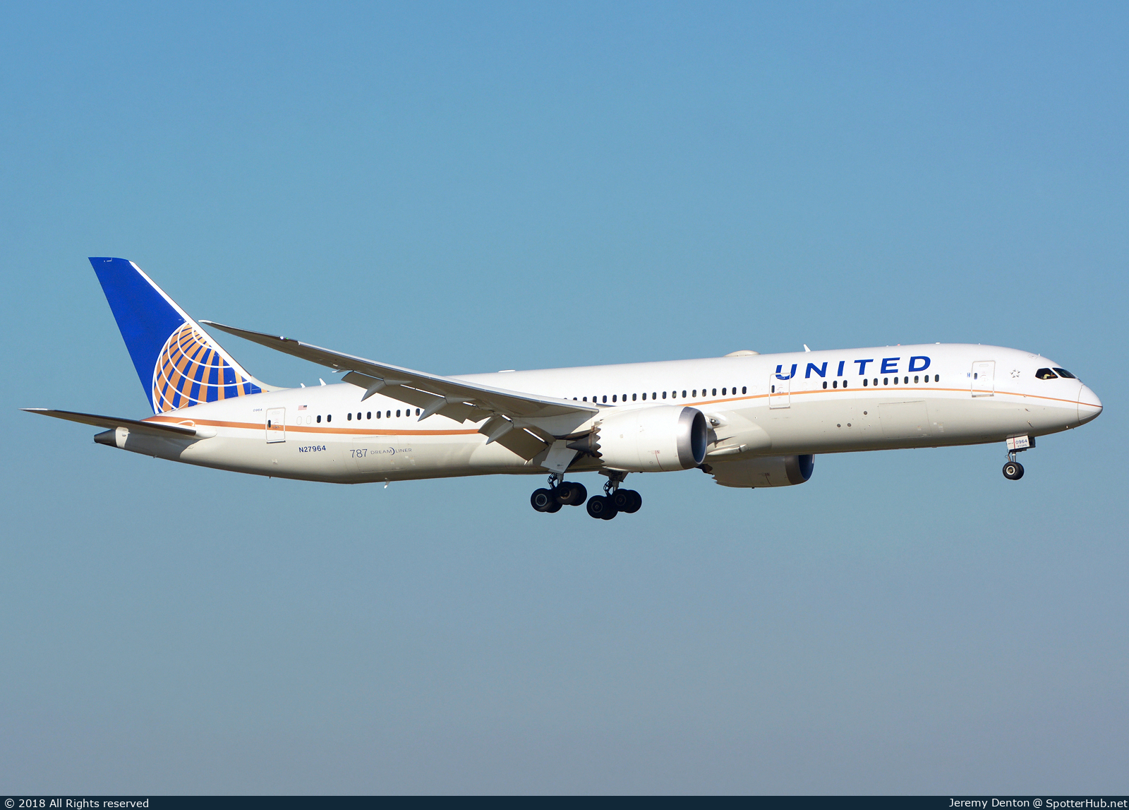 Photo of N27964 - Boeing 787-9 Dreamliner operated by United Airlines