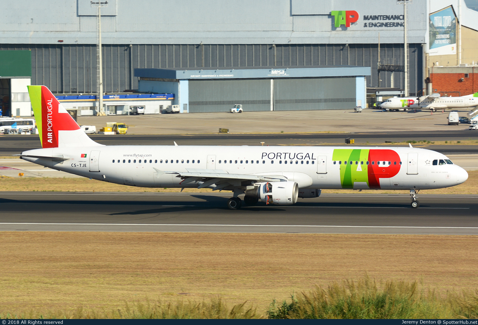 Photo of CS-TJE - Airbus A321-211 operated by TAP Air Portugal