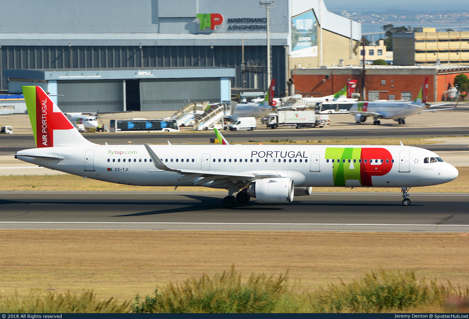 Photo of CS-TJI - Airbus A321-251N operated by TAP Air Portugal