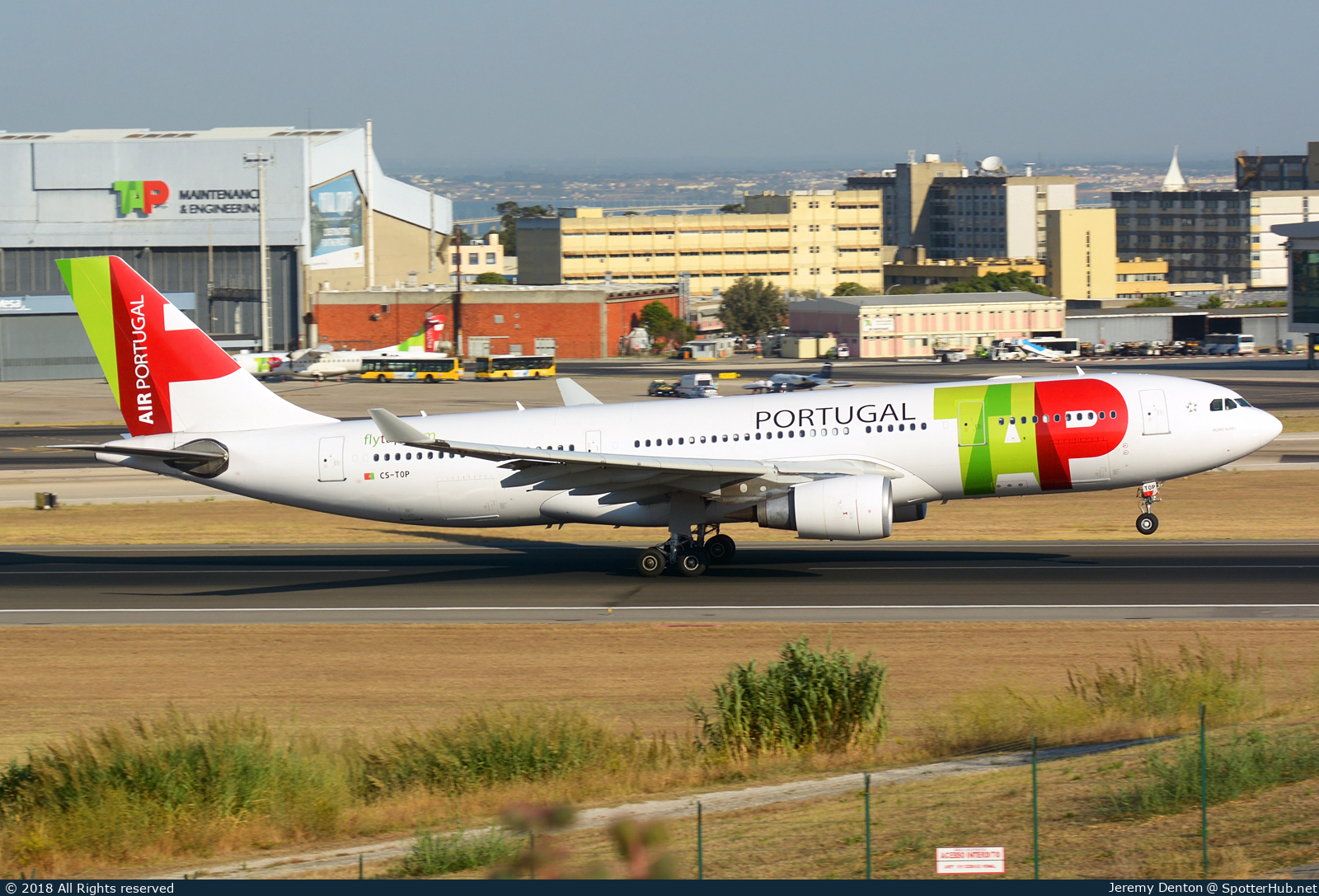 Photo of CS-TOP - Airbus A330-202 operated by TAP Air Portugal