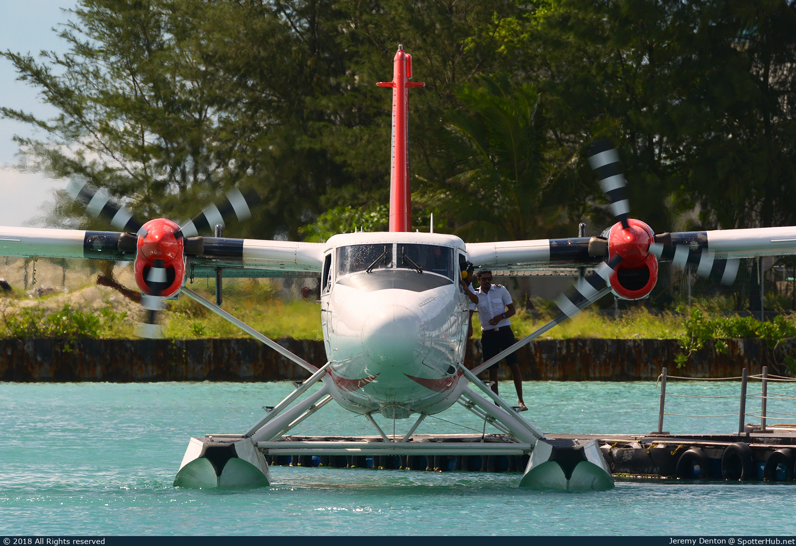Photo of 8Q-MAN - De Havilland Canada DHC-6-300 Twin Otter operated by Trans Maldivian Airways