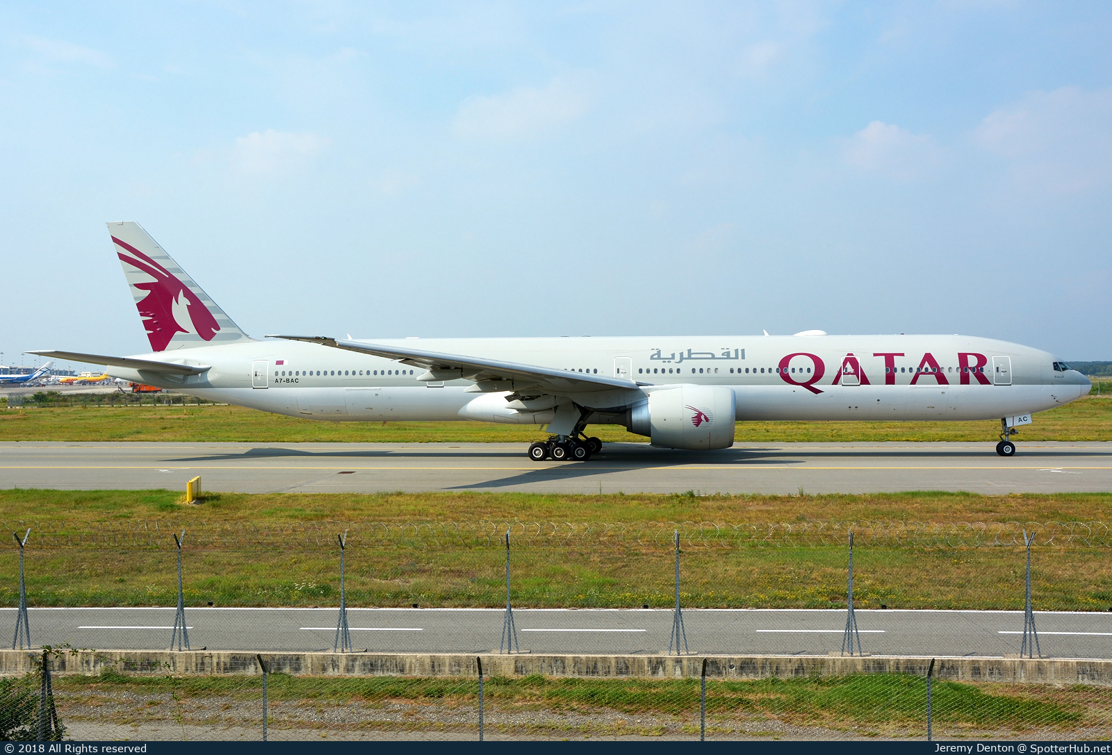 Photo of A7-BAC - Boeing 777-3DZ(ER) operated by Qatar Airways
