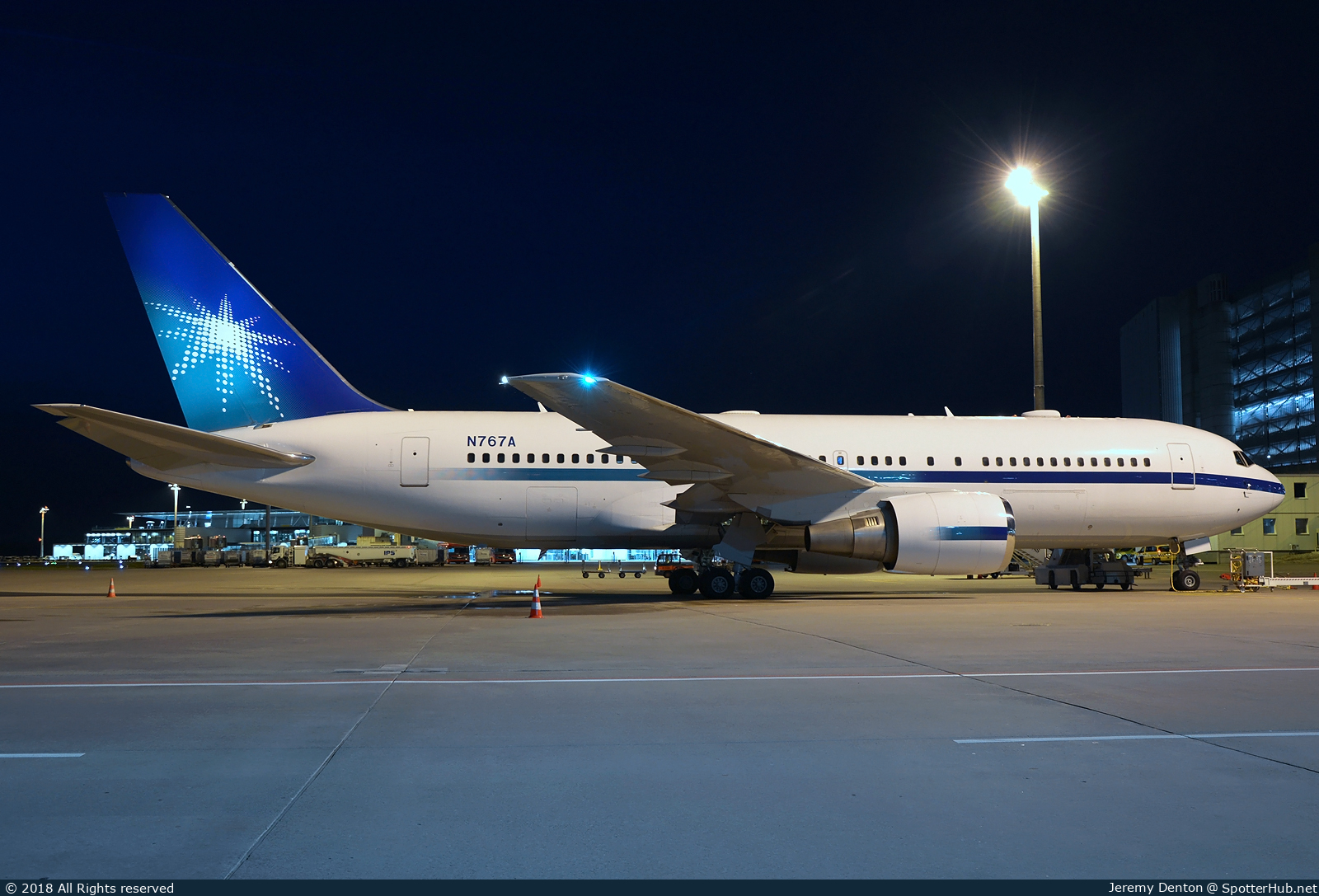 Photo of N767A - Boeing 767-2AX(ER) operated by Saudi Aramco Aviation