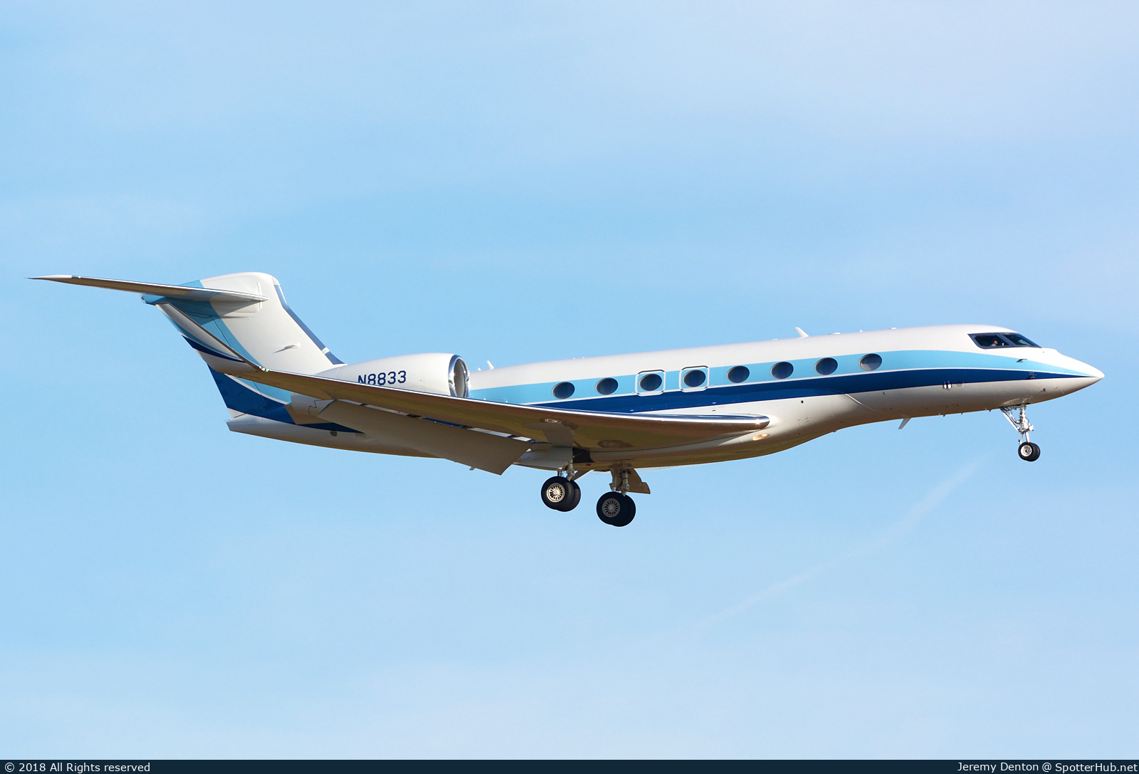 Photo of N8833 - Gulfstream G650 operated by Private