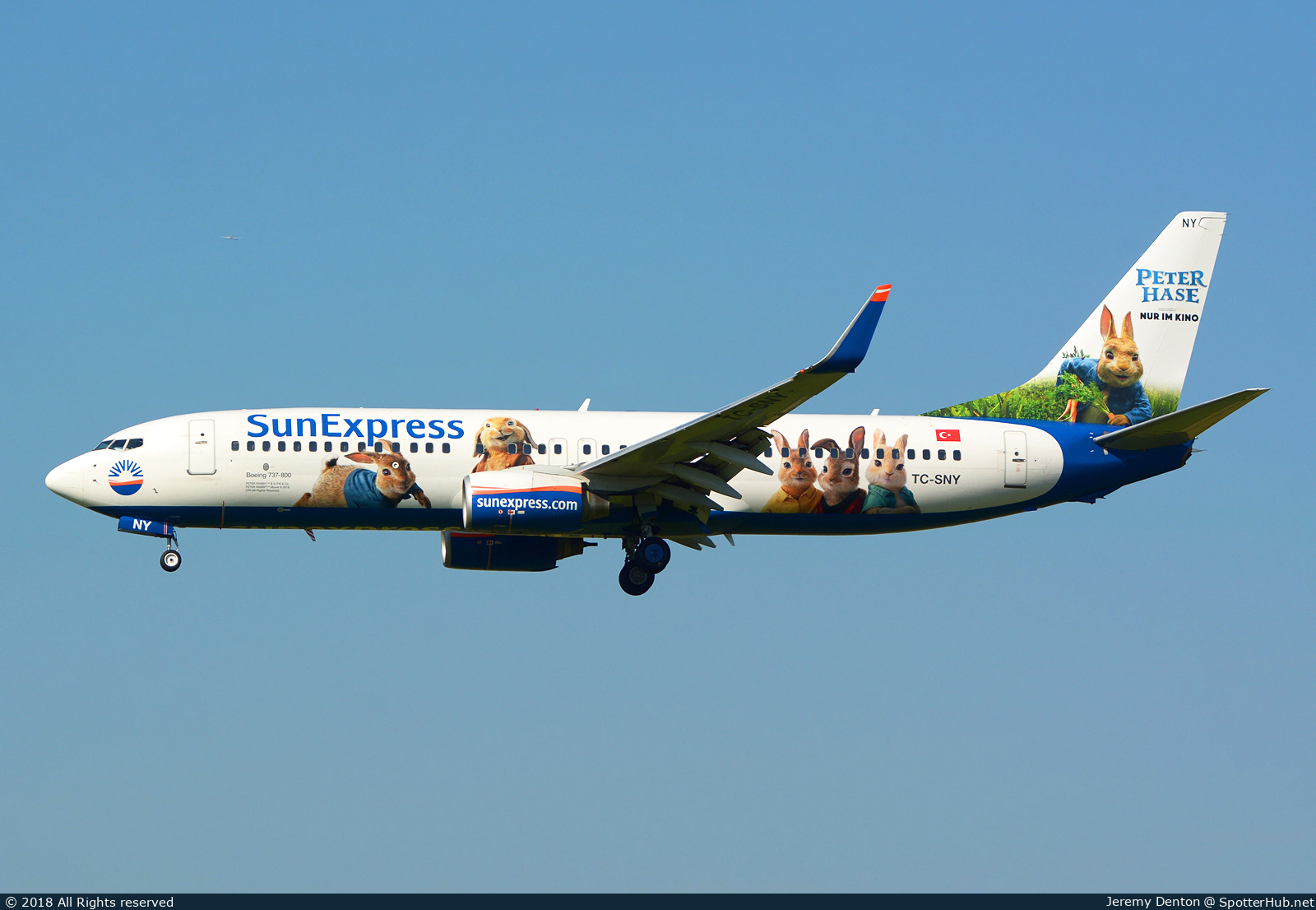 Photo of TC-SNY - Boeing 737-8K5 operated by SunExpress
