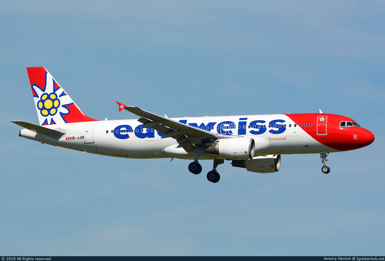 Photo of HB-JJM - Airbus A320-214 operated by Edelweiss Air
