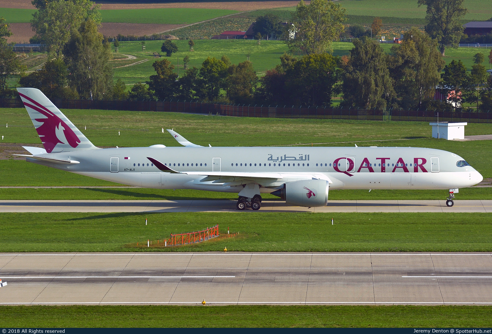 Photo of A7-ALX - Airbus A350-941 operated by Qatar Airways