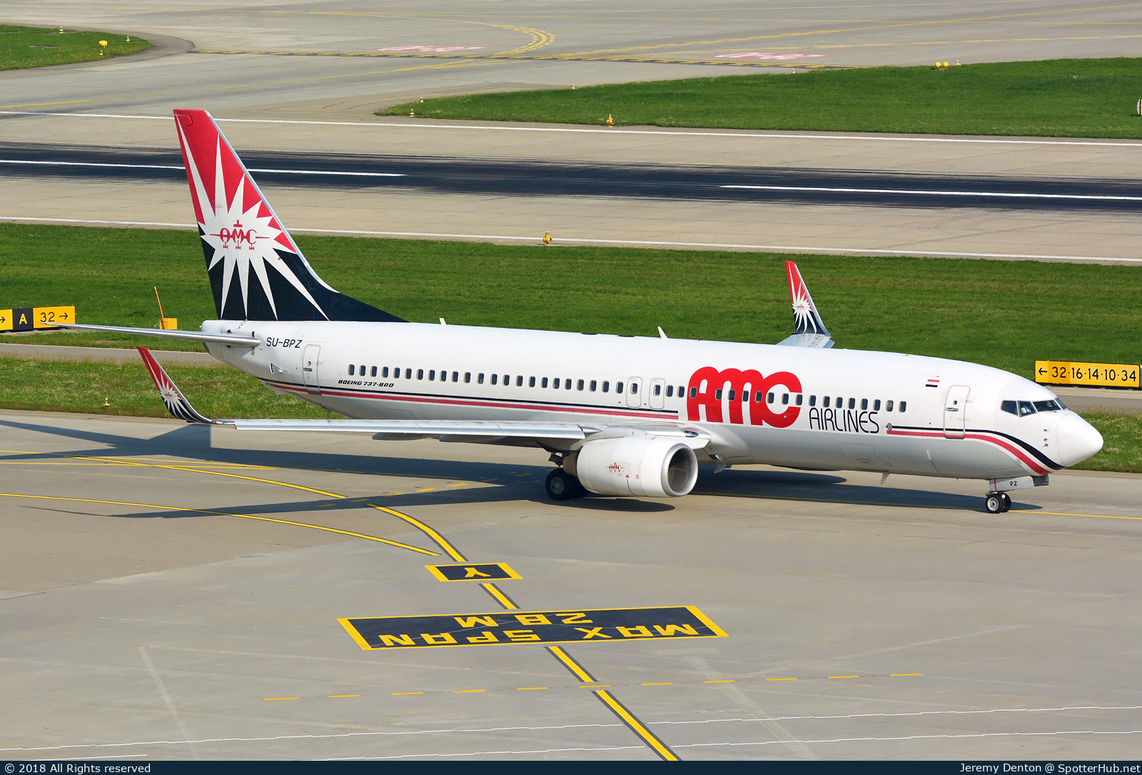 Photo of SU-BPZ - Boeing 737-86N operated by AMC Airlines