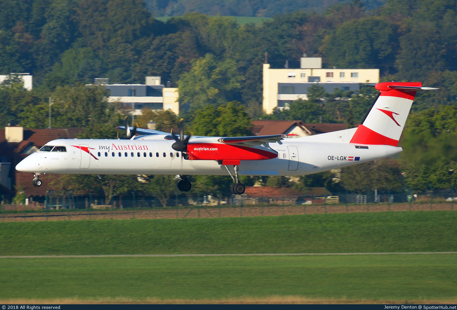 Photo of OE-LGK - Bombardier DHC-8-402 Dash 8 Q400 operated by Austrian Airlines