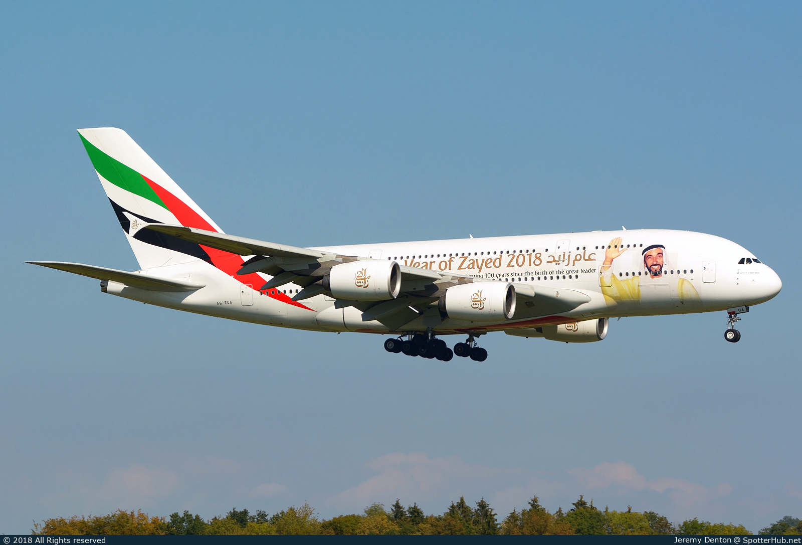 Photo of A6-EUA - Airbus A380-861 operated by Emirates