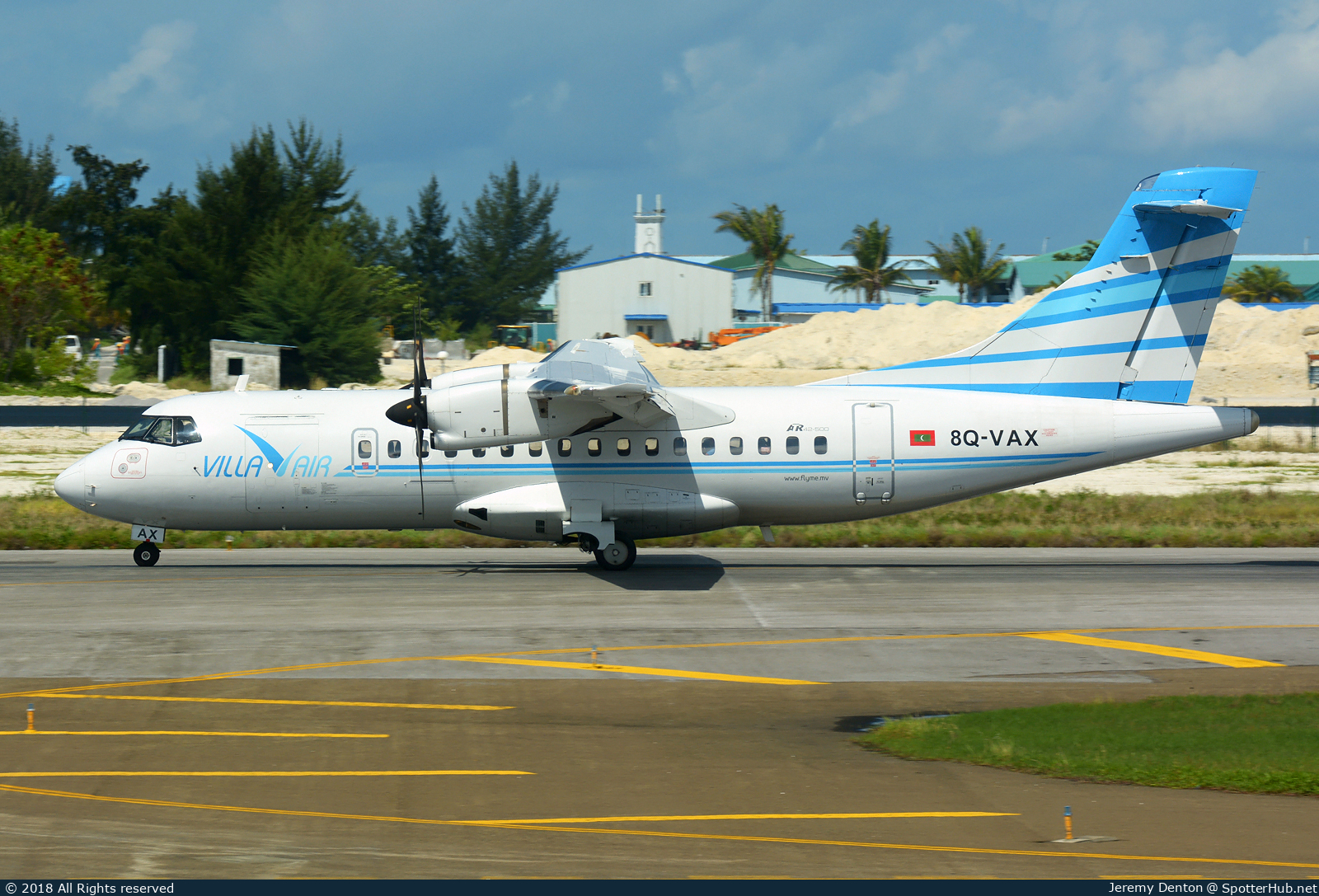 Photo of 8Q-VAX - ATR 42-500 operated by Villa Air