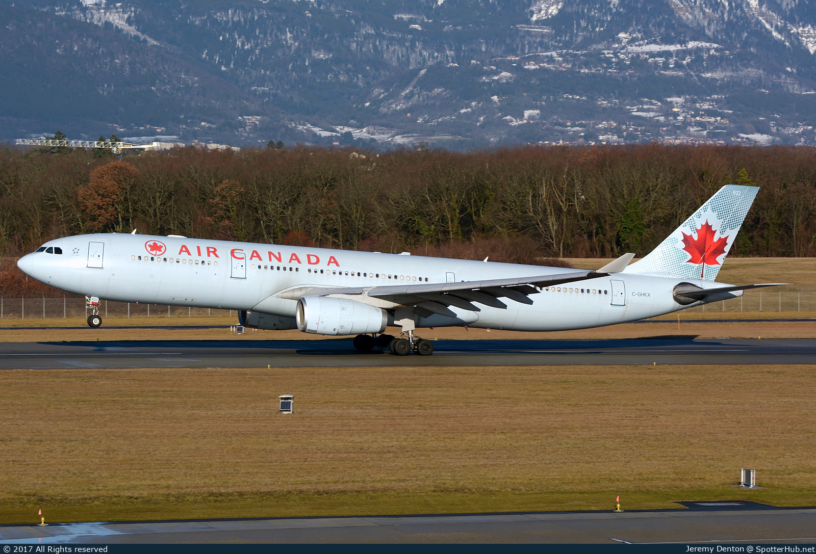 Photo of C-GHKX - Airbus A330-343 operated by Air Canada