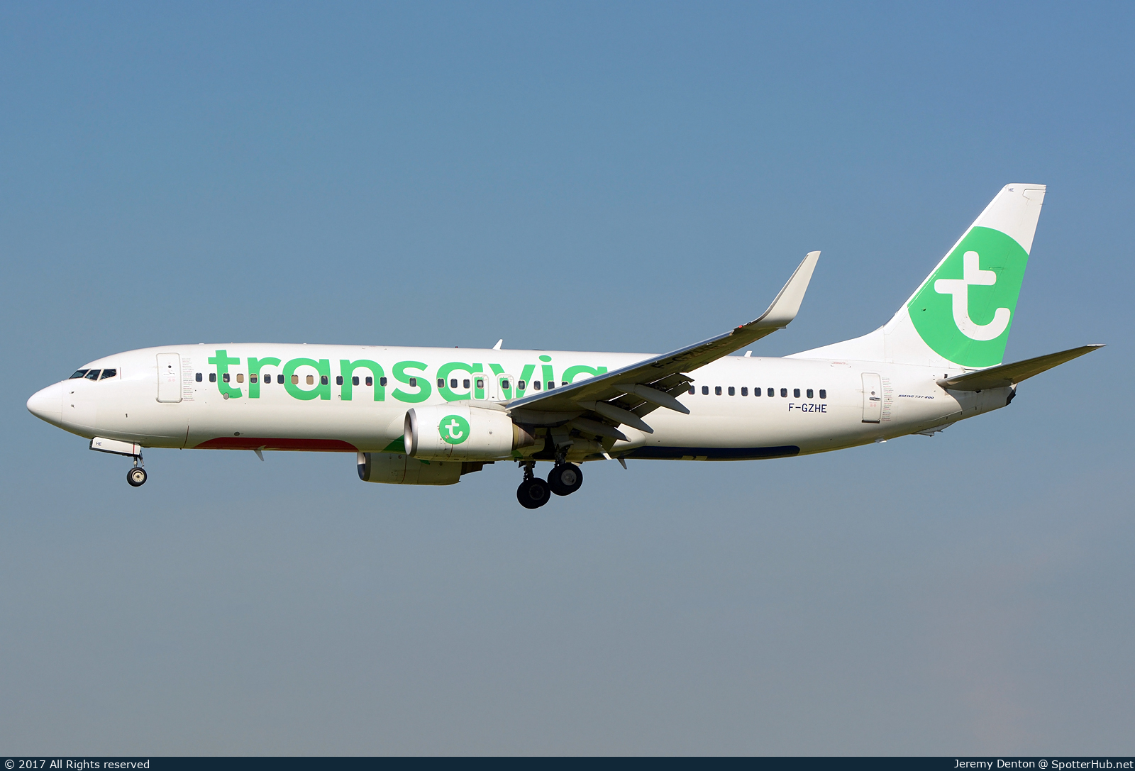 Photo of F-GZHE - Boeing 737-8K2 operated by Transavia France
