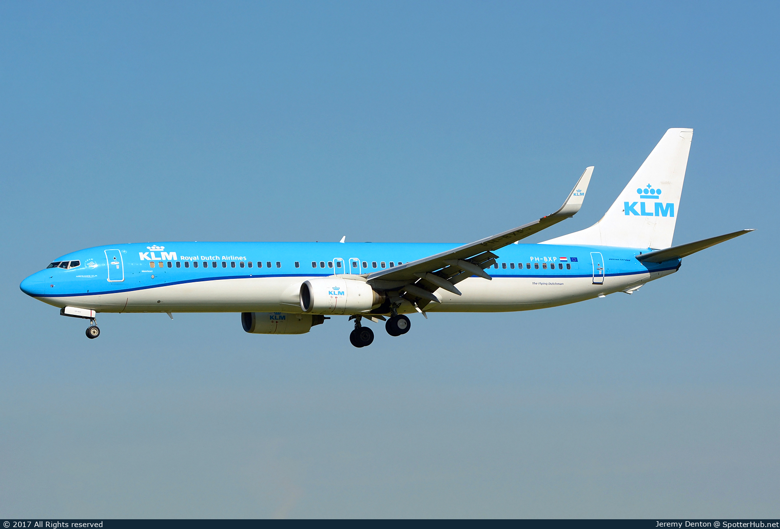 Photo of PH-BXP - Boeing 737-9K2 operated by KLM Royal Dutch Airlines