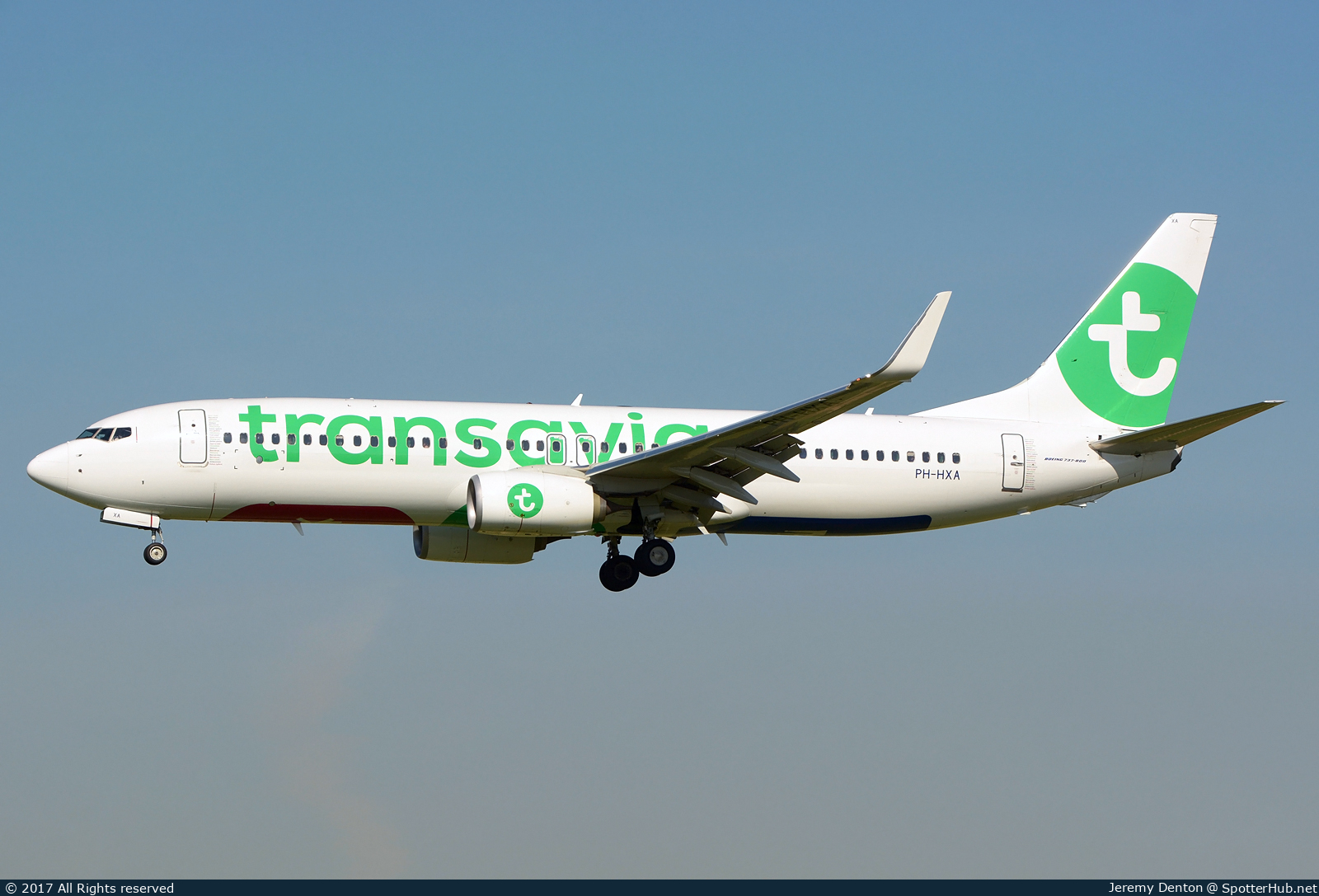 Photo of PH-HXA - Boeing 737-8K2 operated by Transavia