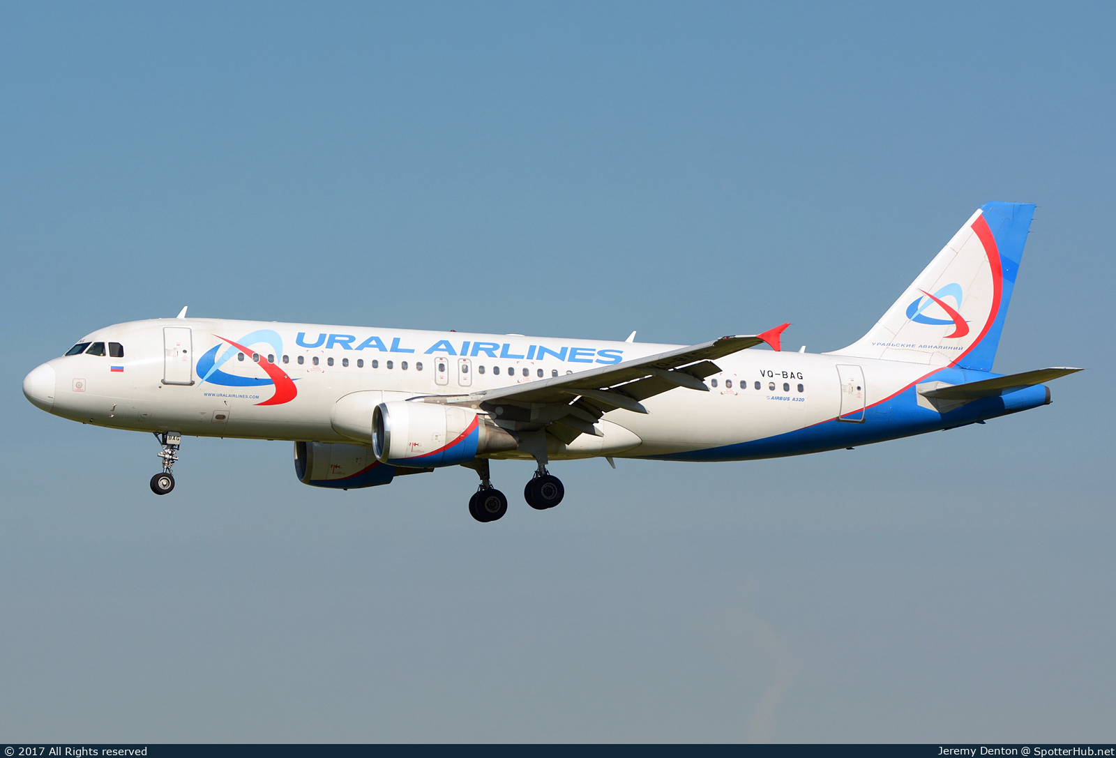 Photo of VQ-BAG - Airbus A320-214 operated by Ural Airlines
