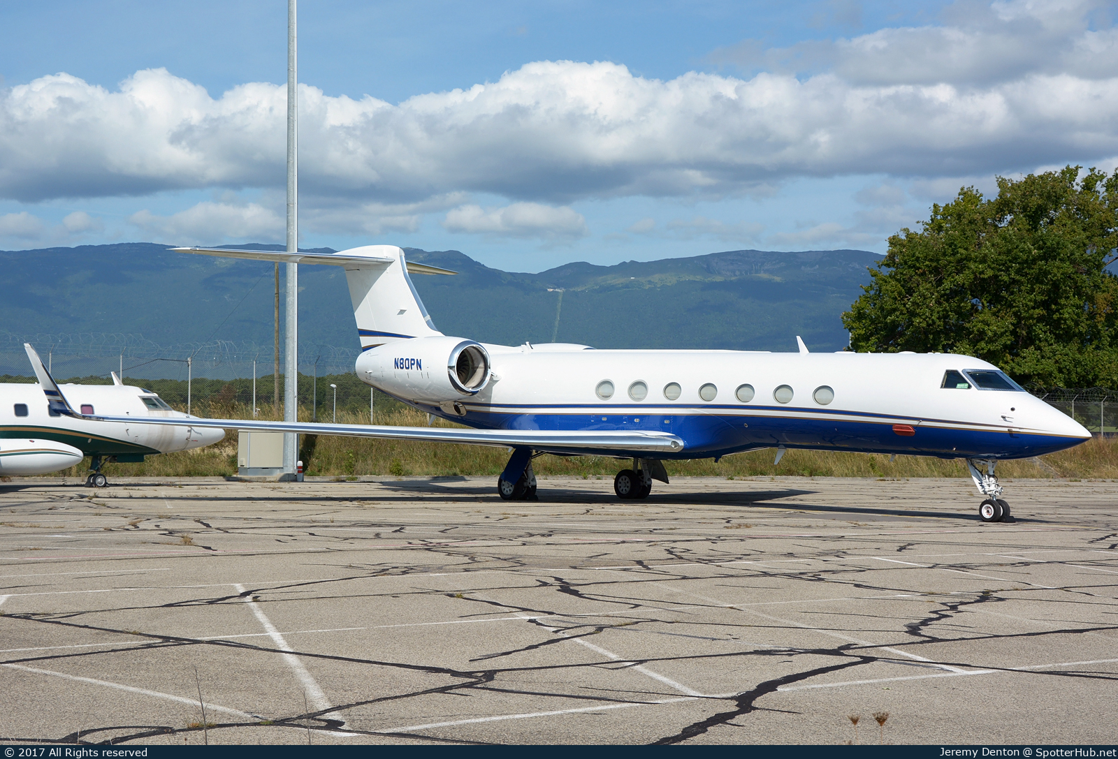 Photo of N80PN - Gulfstream GV operated by BKF Aviation