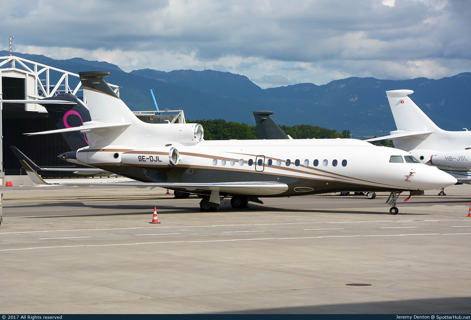 Photo of SE-DJL - Dassault Falcon 7X operated by Svenskt Industriflyg