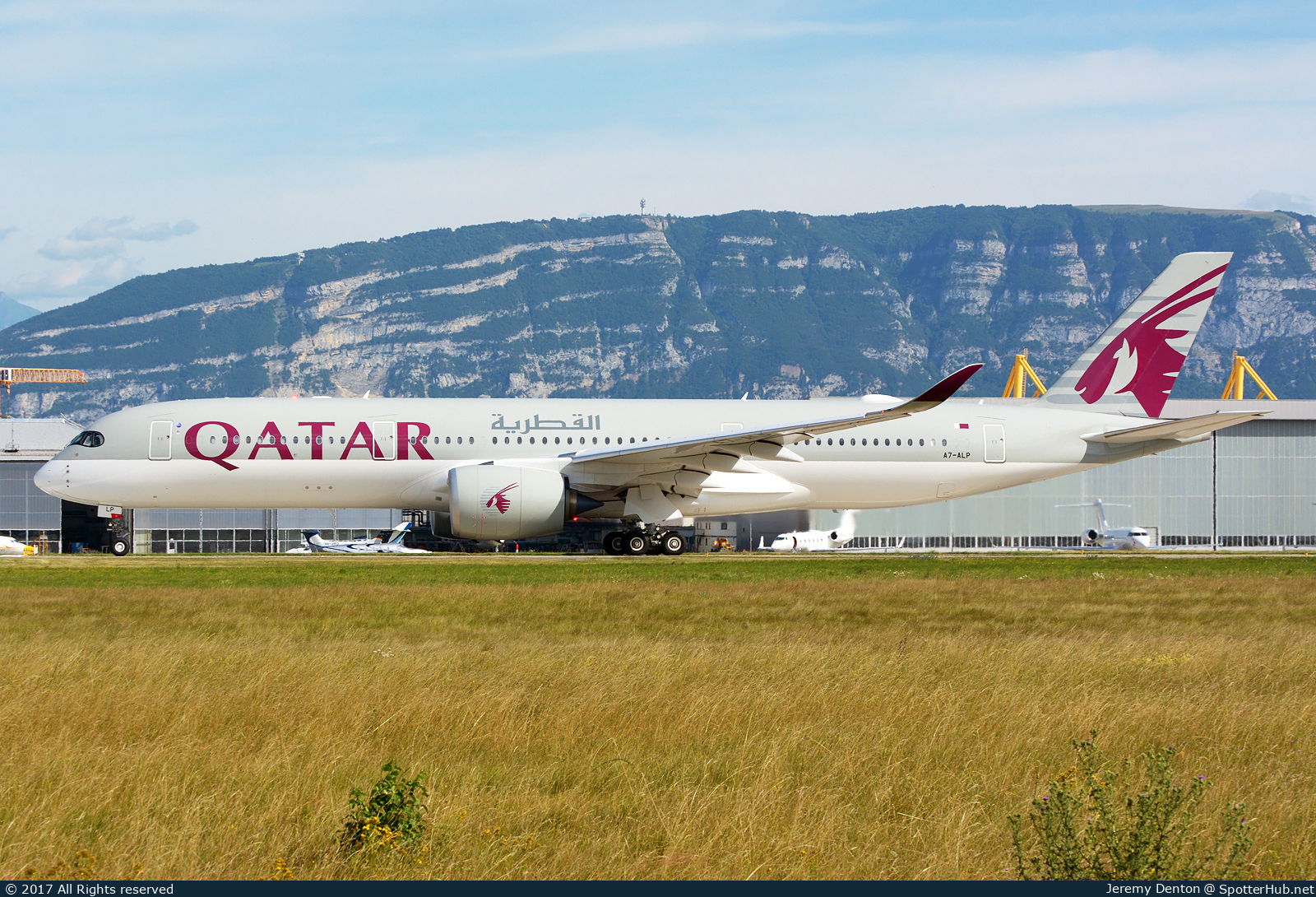 Photo of A7-ALP - Airbus A350-941 operated by Qatar Airways