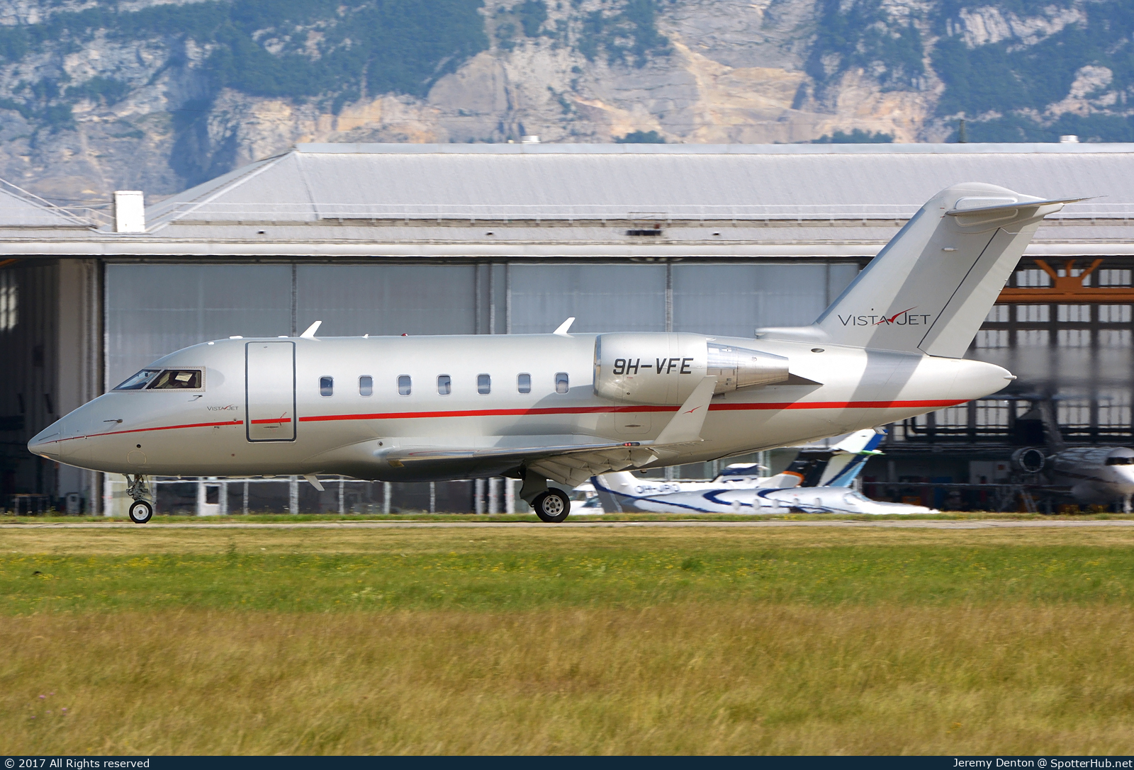 Photo of 9H-VFE - Bombardier Challenger 605 operated by VistaJet