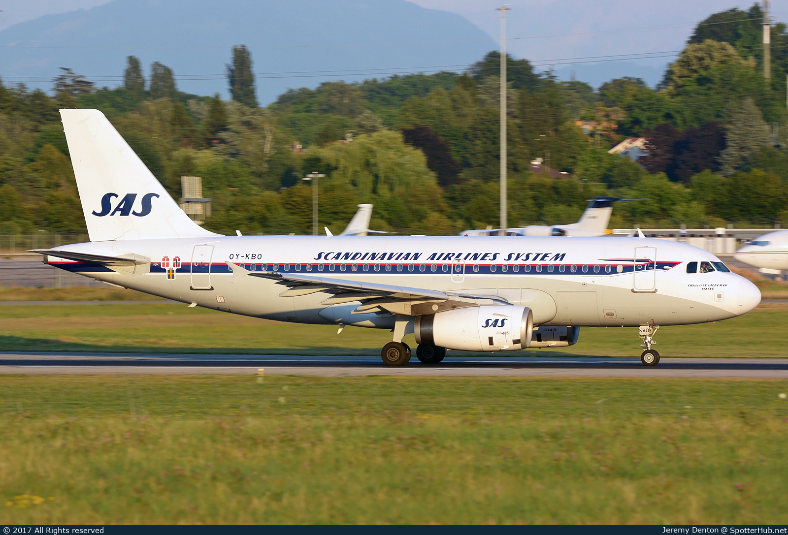 Photo of OY-KBO - Airbus A319-132 operated by SAS Scandinavian Airlines